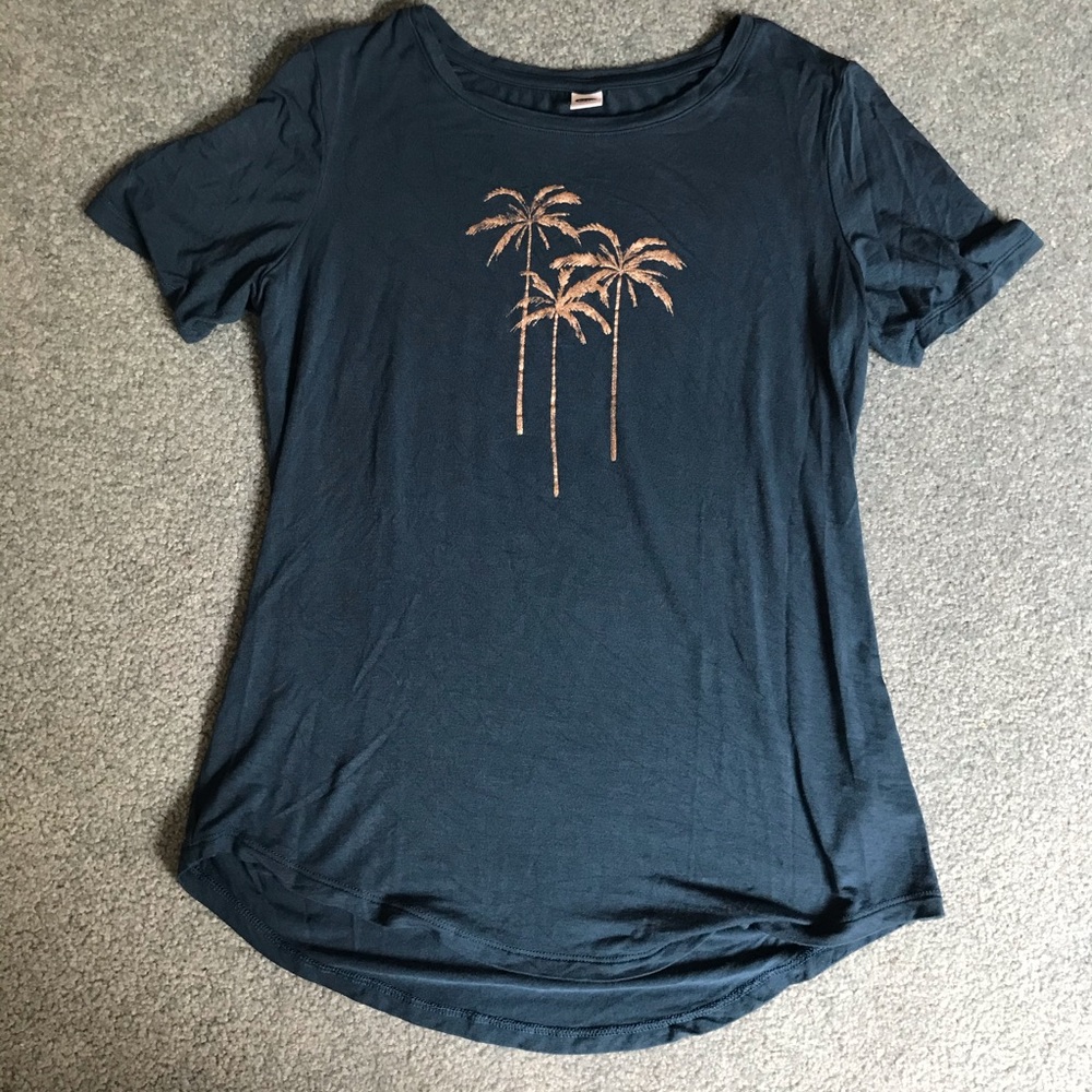 Old Navy Luxe Tee with Palm Trees